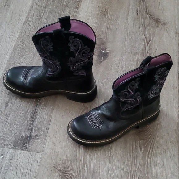 Black and Purple Ariat Leather Embroidered Women's Boots - Picture 2 of 12